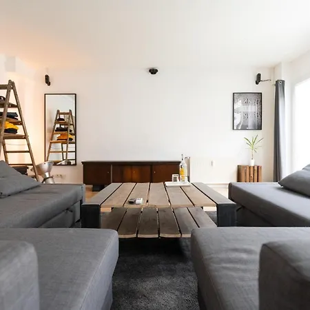 230 M2 Loft Mit Eigenem Wintergarten Mit Tischtennis & Dart, Kostenloser Parkplatz * Erfurt