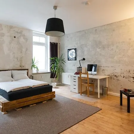 230 M2 Loft Mit Eigenem Wintergarten Mit Tischtennis & Dart, Kostenloser Parkplatz Apartment Erfurt